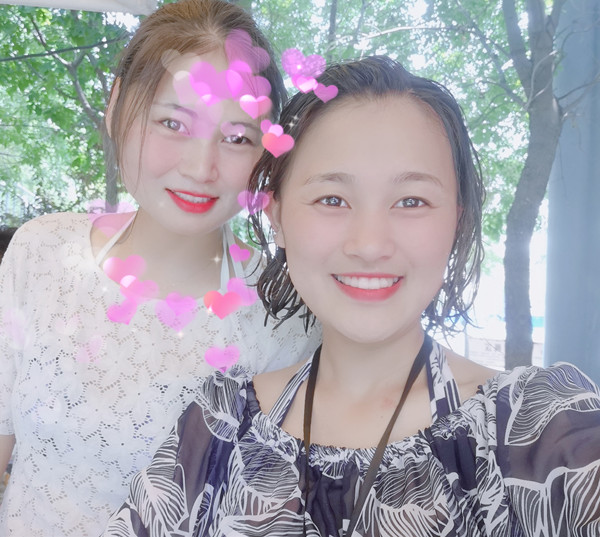 易視界小伙伴們開(kāi)心游玩中