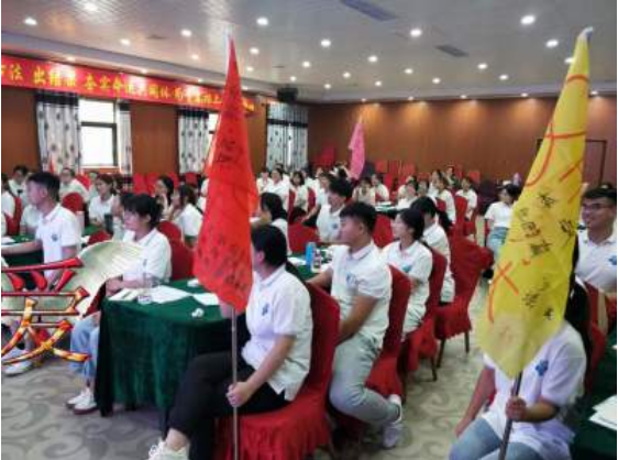 易視界集團(tuán)2021精英戰(zhàn)隊(duì)孵化特訓(xùn)營(yíng)開啟了