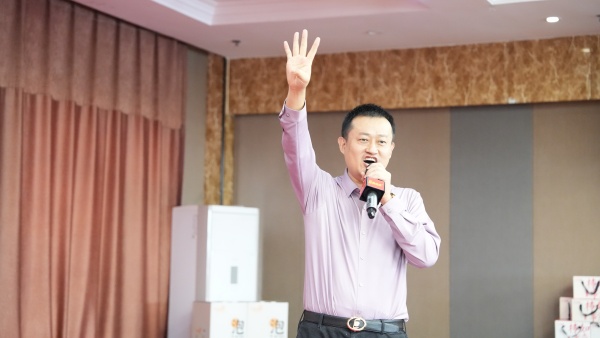 易視界2025年10月嘉獎(jiǎng)會(huì)暨11月啟動(dòng)大會(huì)精彩瞬間